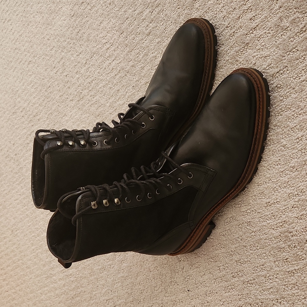 Mens Banana Republic Leather Boots with Lining